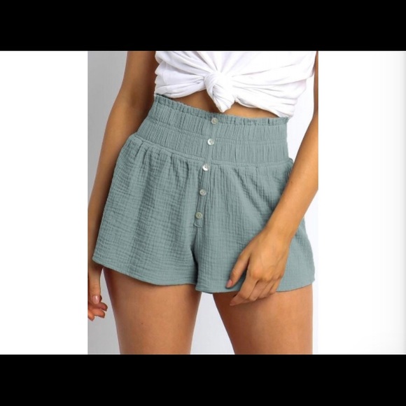 Cotton shorts - Picture 1 of 2